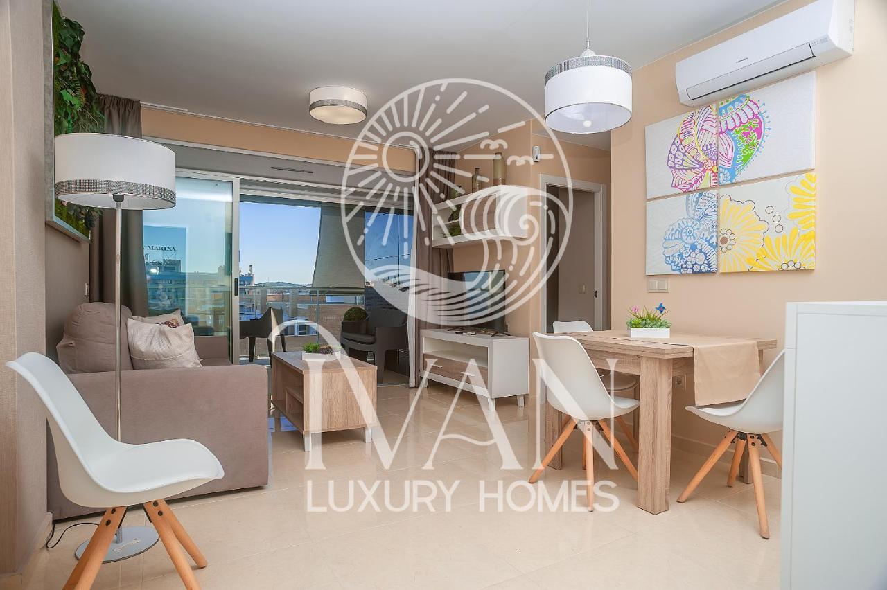 Casa Emiliaivan Luxury Homes 8ªpta Norte 1ª Linea 奥罗佩萨德尔马 外观 照片